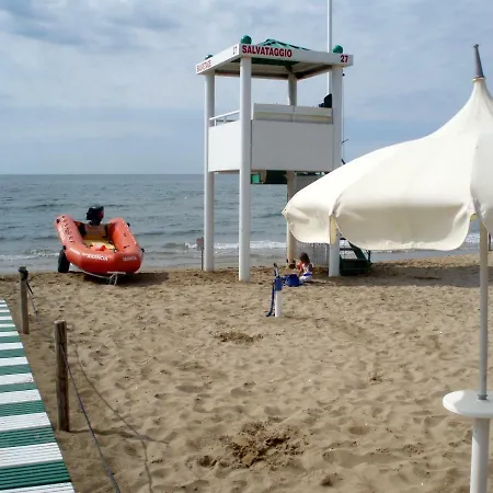 Cristina N.04 * Lido di Jesolo